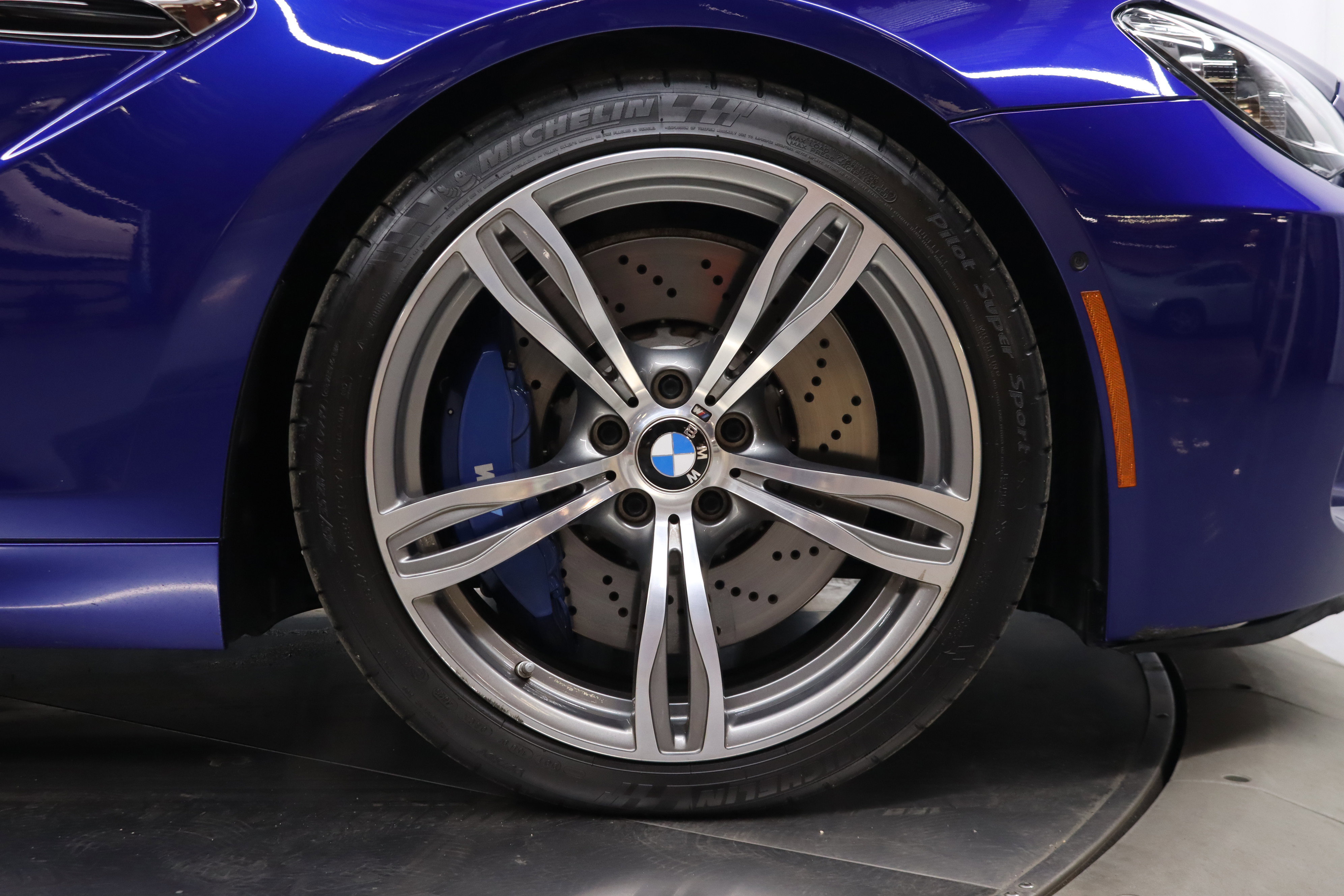 Used 2014 BMW M6 image 36