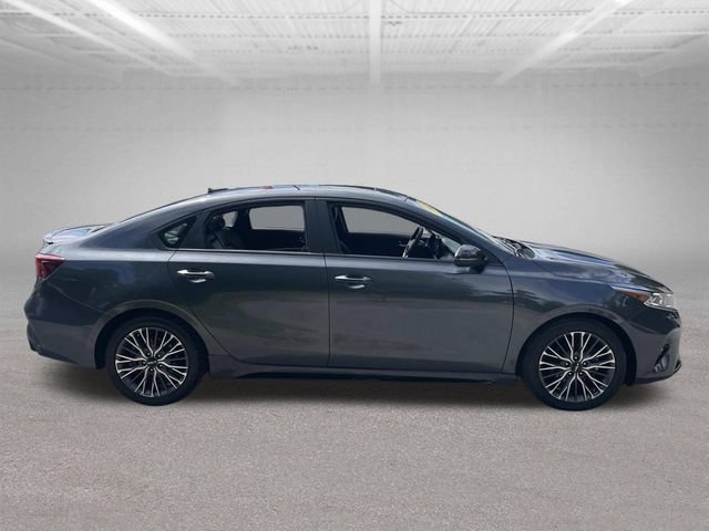 Used 2023 Kia Forte GT-Line w/ GT-Line Premium Package FWD image 5