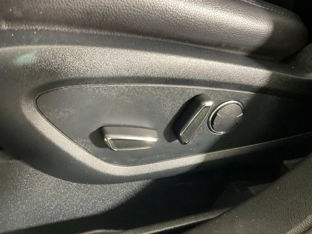 Used 2017 Lincoln MKX Premiere FWD image 27