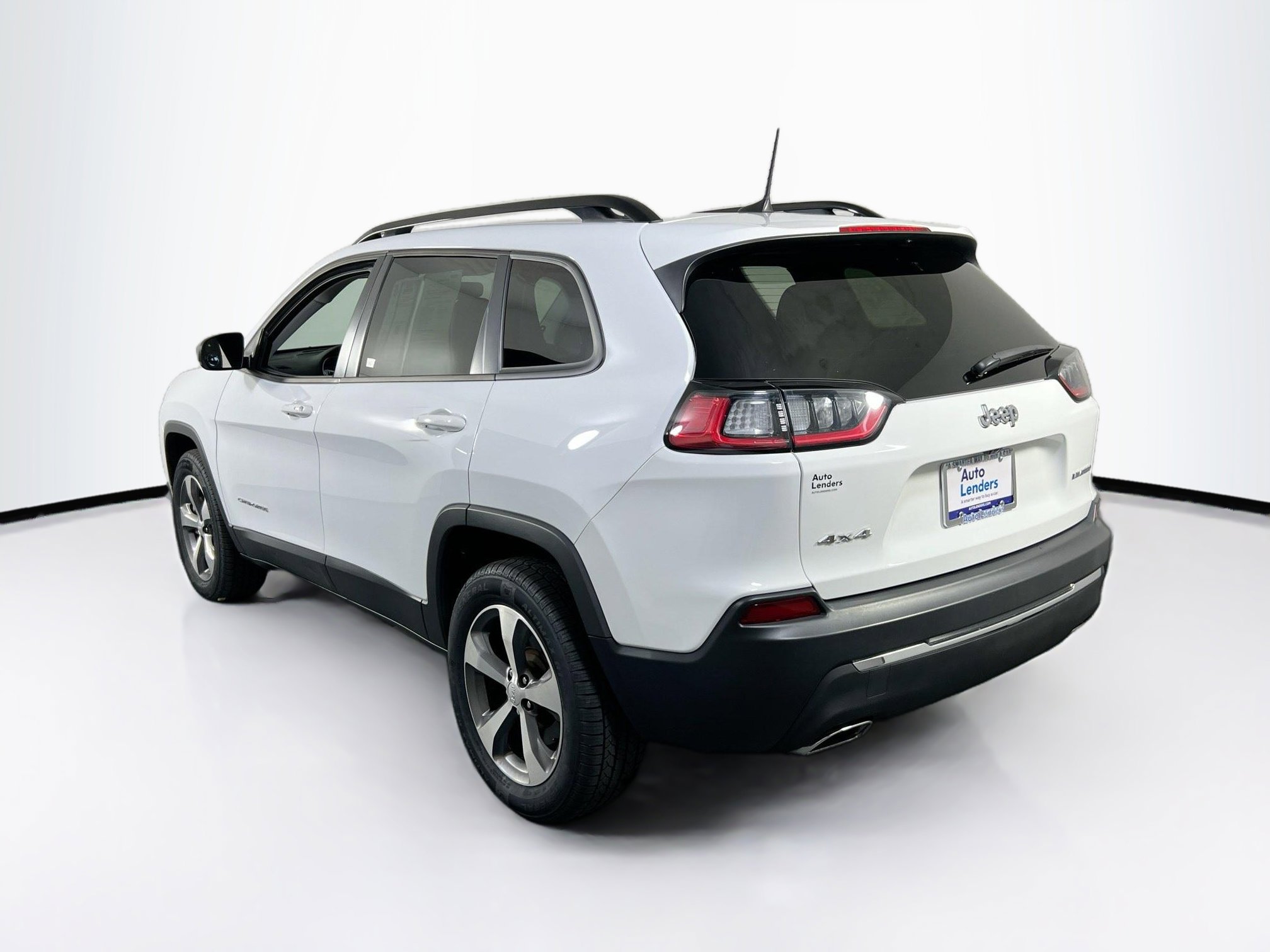 Used 2022 Jeep Cherokee Limited AWD/4WD image 7