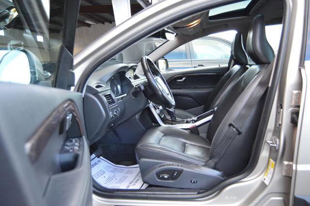 Used 2016 Volvo XC70 T5 Premier w/ Proximity Package image 46