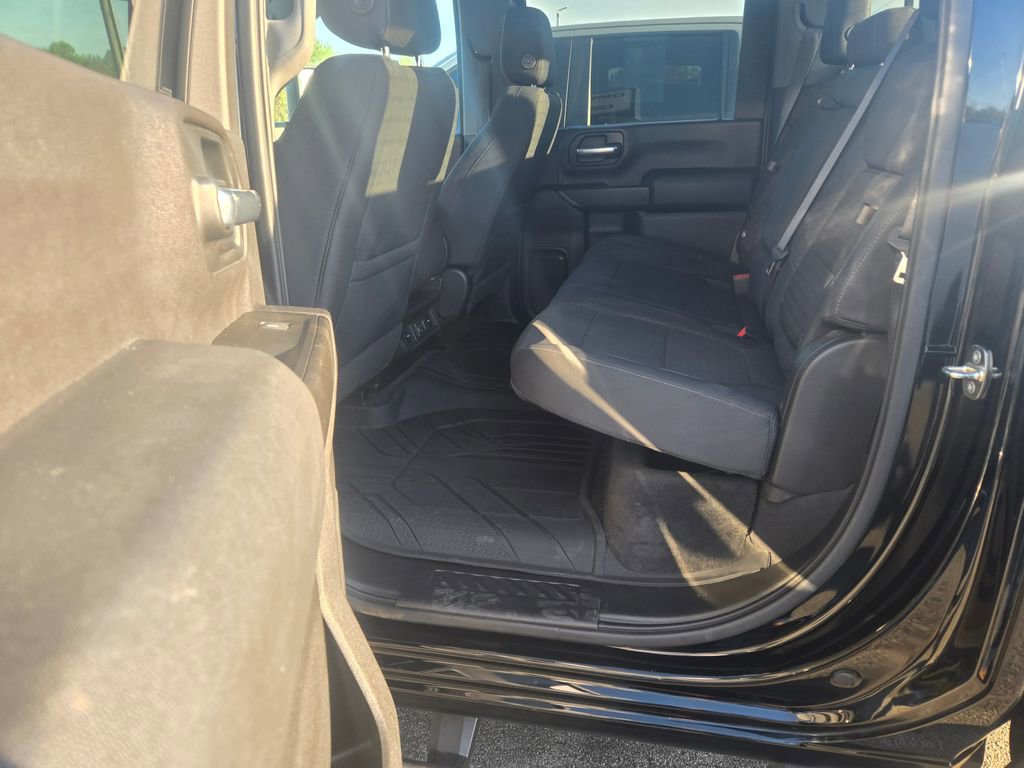 Used 2020 Chevrolet Silverado 2500 LT w/ Convenience Package image 8