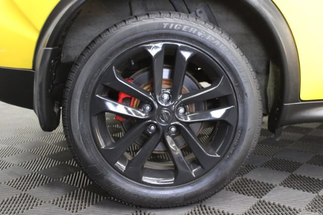 Used 2016 Nissan Juke SV w/ Cold Weather Package FWD image 5
