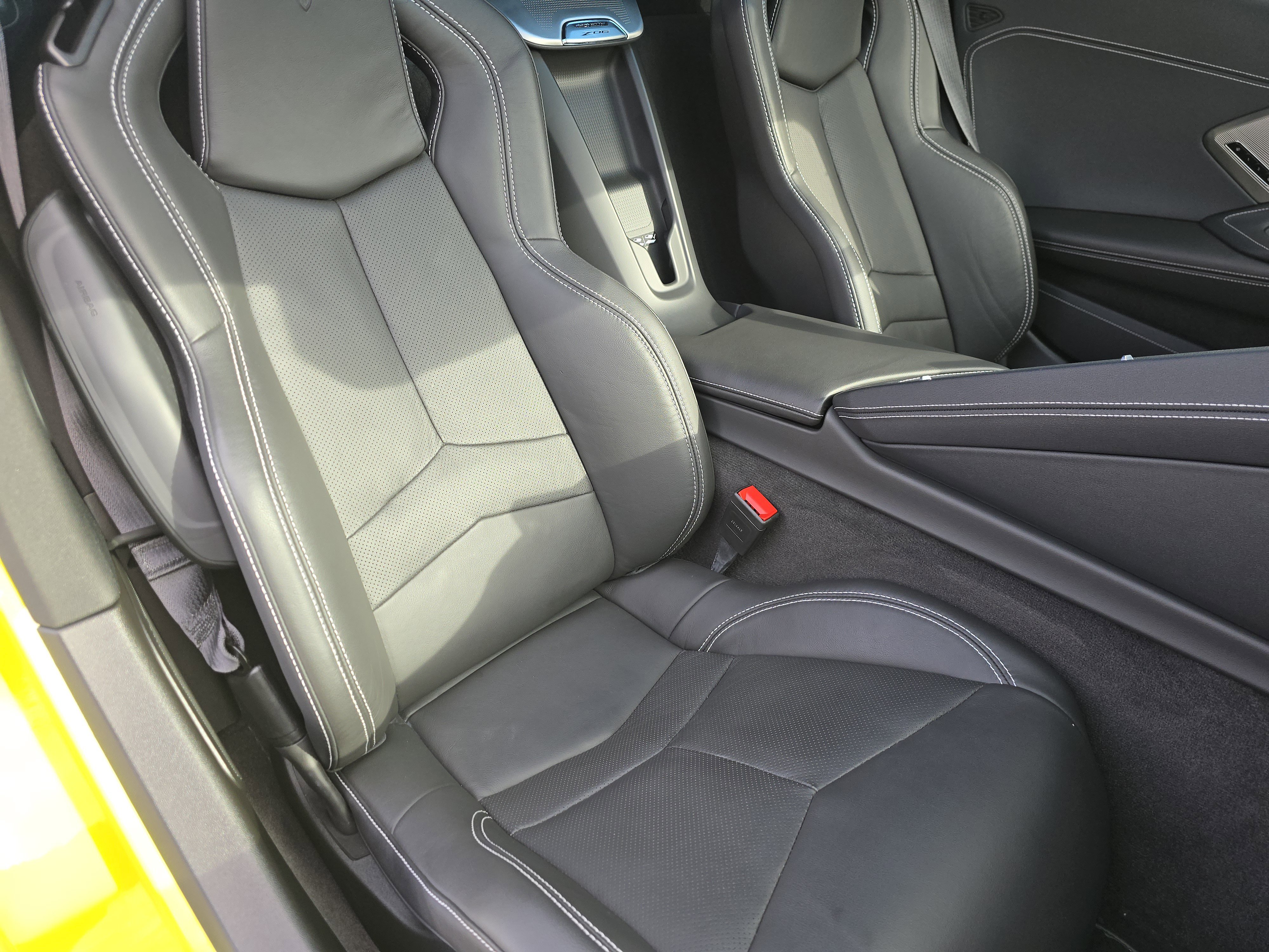 Used 2024 Chevrolet Corvette Z06 image 17