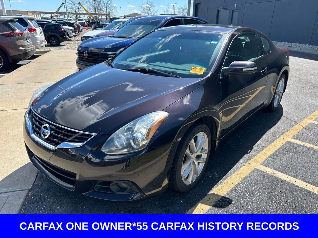 Used 2010 Nissan Altima 3.5 SR w/ Leather Pkg video 2