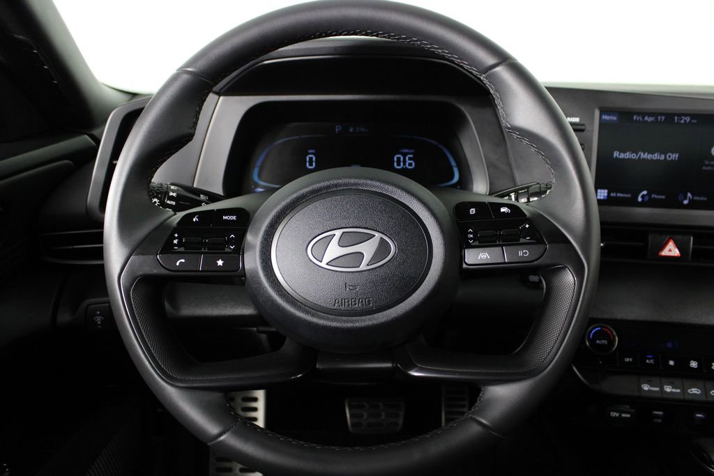 Used 2026 Hyundai Elantra Sport image 10