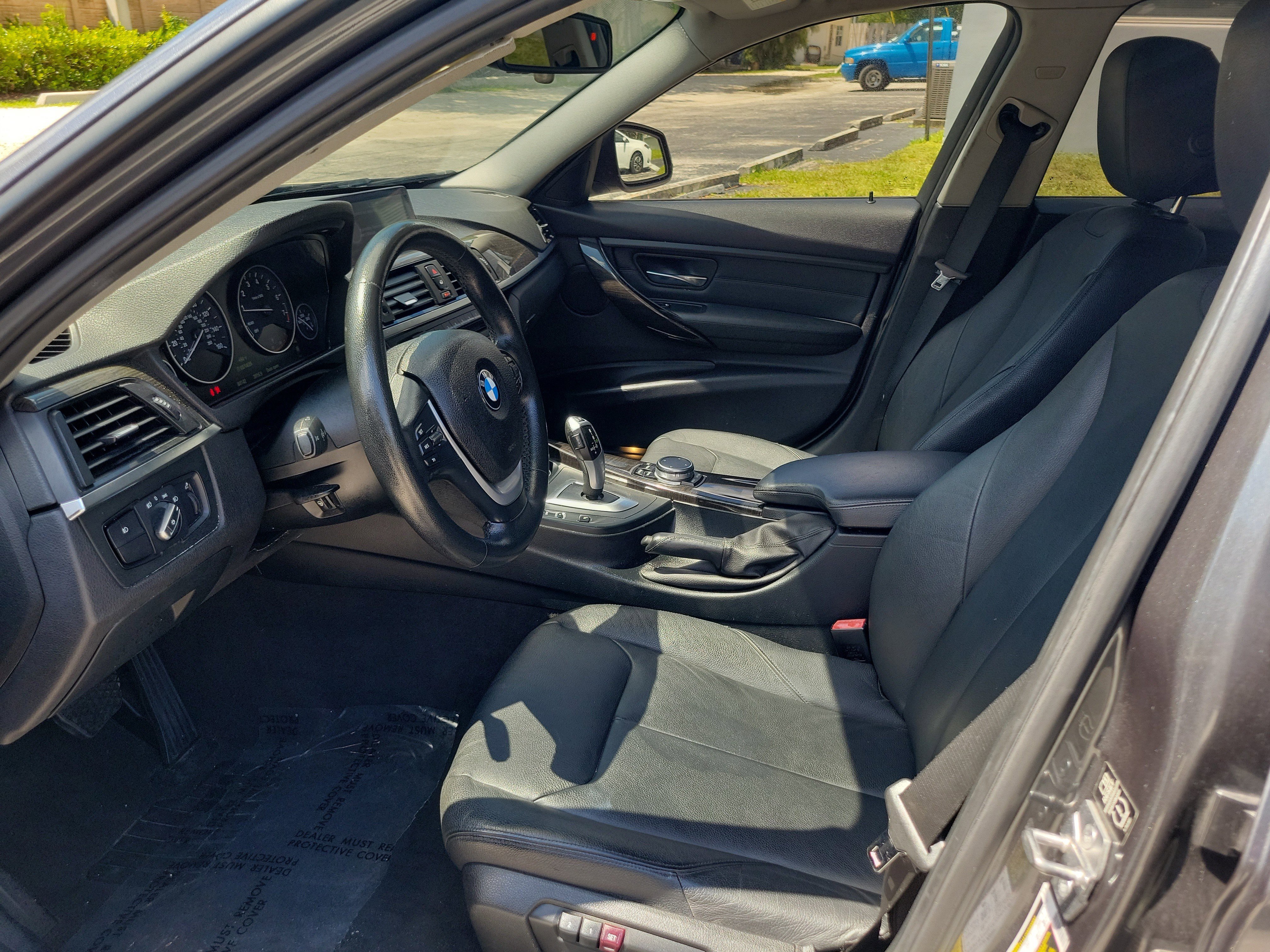 Used 2015 BMW 328i xDrive Sedan AWD/4WD image 17