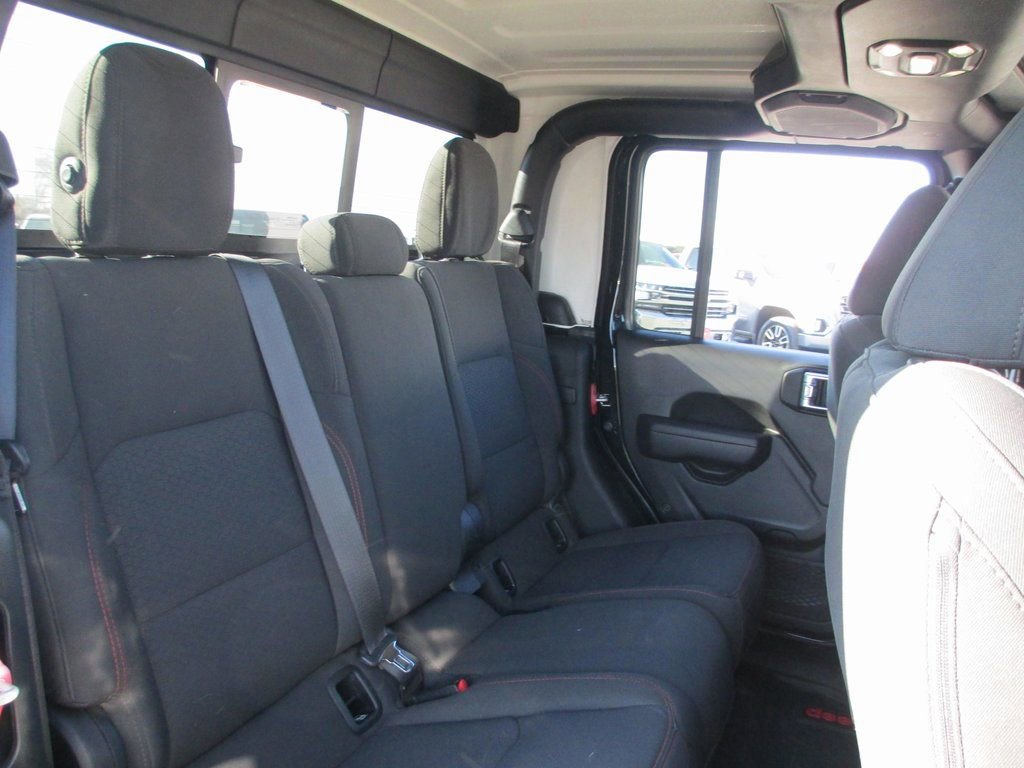 Used 2023 Jeep Gladiator Rubicon w/ Trailer Tow Package image 19