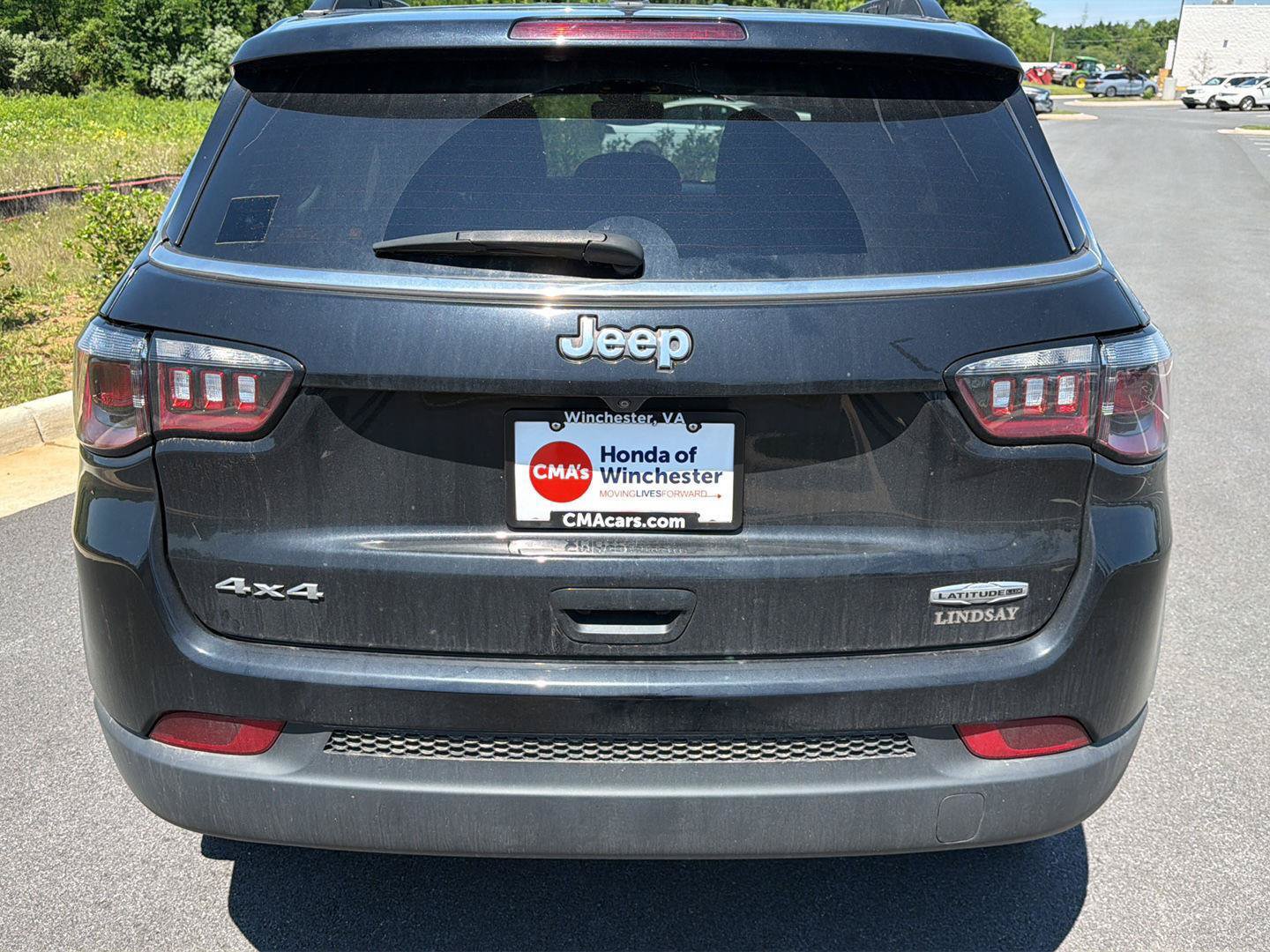 Used 2022 Jeep Compass Latitude AWD/4WD image 2