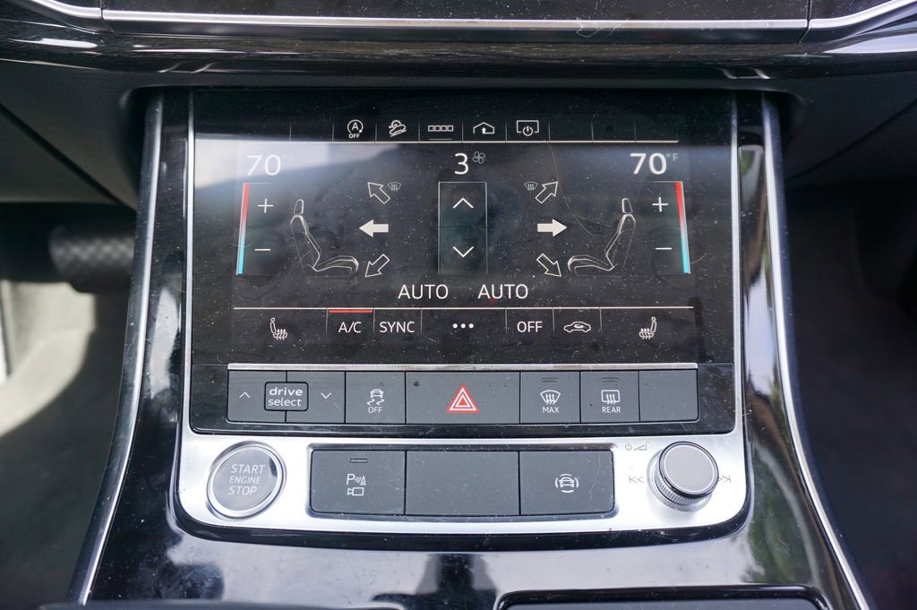 Used 2024 Audi Q7 3.0T Premium Plus AWD/4WD image 12