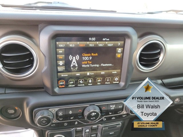 Used 2020 Jeep Gladiator Rubicon w/ Uconnect 4C Nav & Sound Group image 18