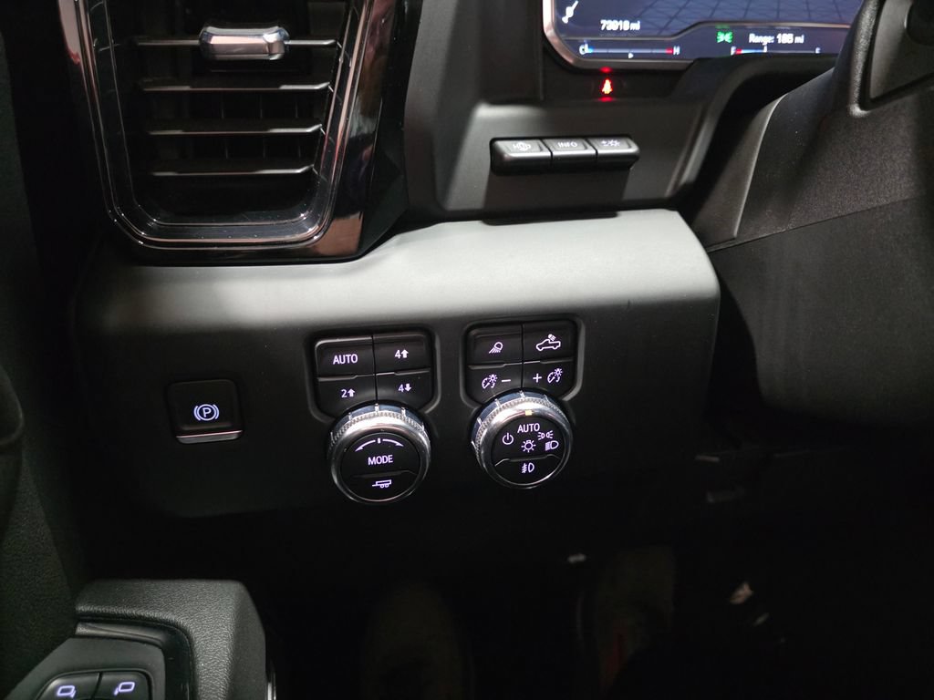 Certified 2024 GMC Sierra 3500 AT4 w/ Technology Package AWD/4WD image 32
