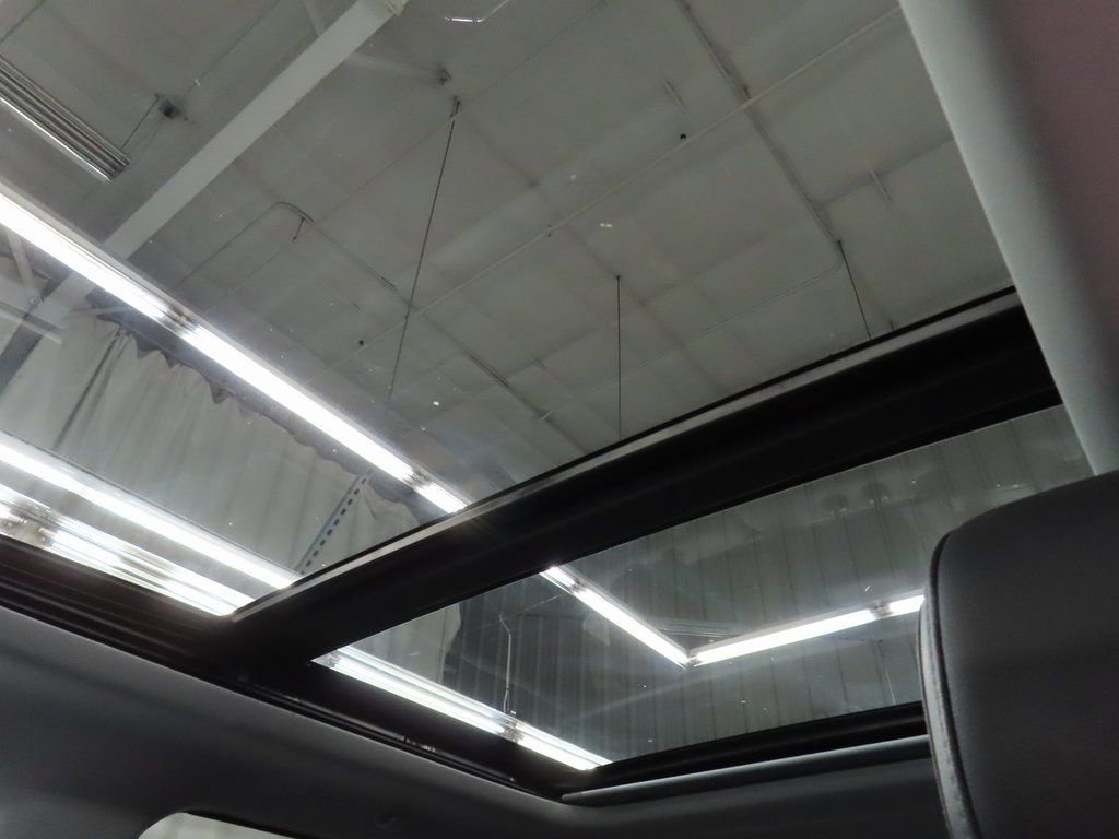 Used 2023 Ford F250 Lariat w/ Sport Appearance Package image 31