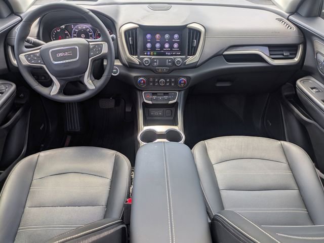 Used 2024 GMC Terrain Denali w/ Denali Premium Package image 16