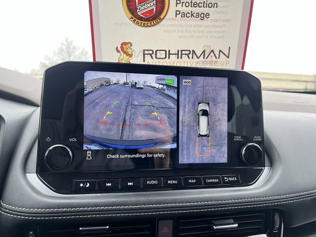 Used 2023 Nissan Rogue SL w/ SL Premium Package image 17