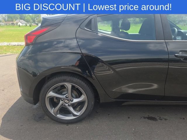 Used 2019 Hyundai Veloster 2.0 FWD image 8