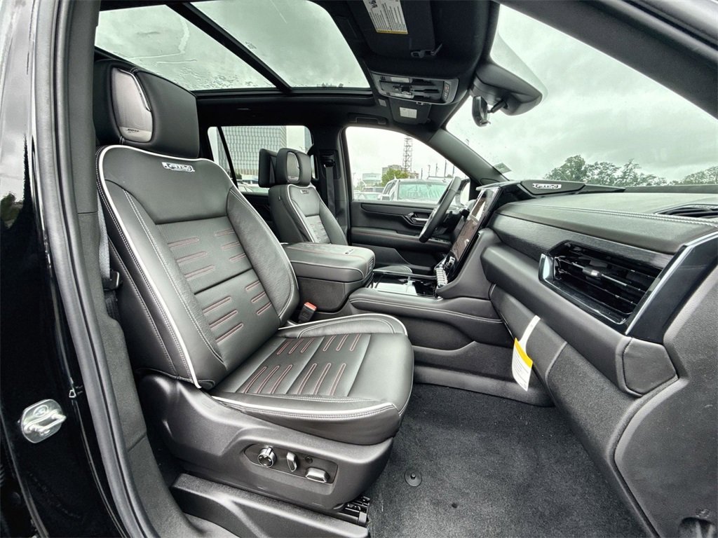 New 2025 GMC Yukon XL AT4 Ultimate image 28