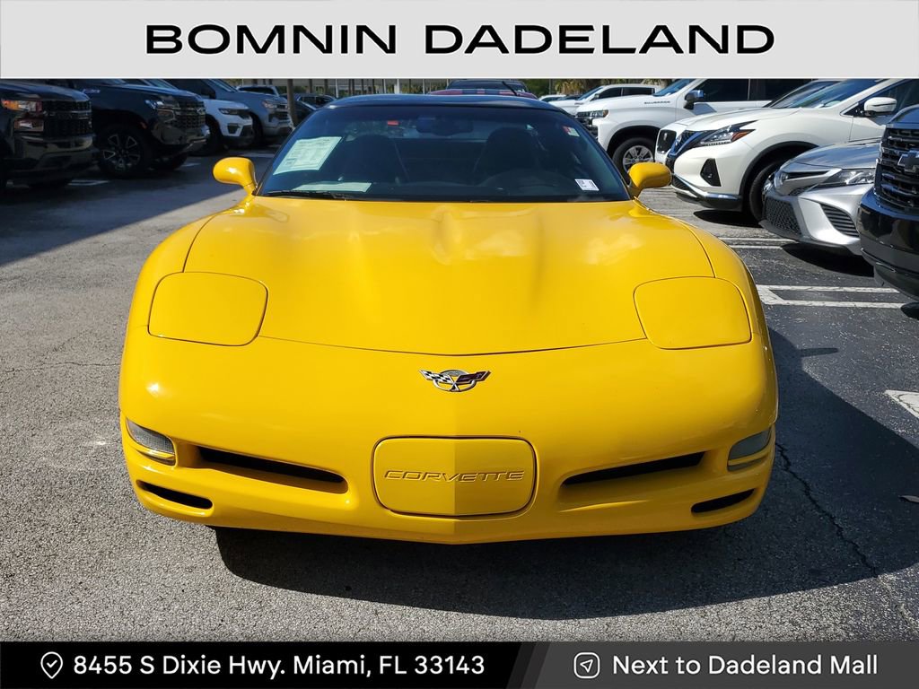 Used 2003 Chevrolet Corvette Base w/ Preferred Equipment Group image 2