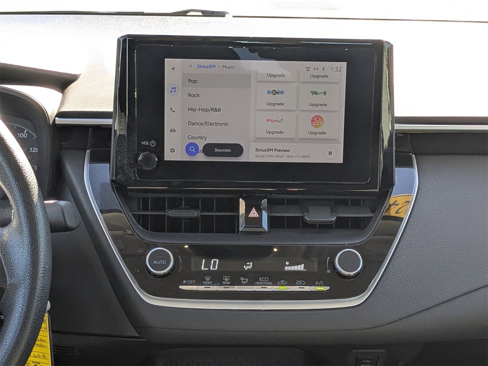 Used 2024 Toyota Corolla LE image 18