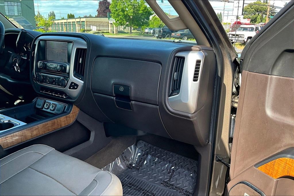 Used 2015 GMC Sierra 1500 SLT w/ Driver Alert Package AWD/4WD image 19