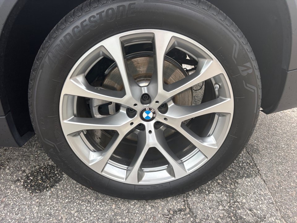 Used 2023 BMW X5 sDrive40i w/ Premium Package RWD image 22