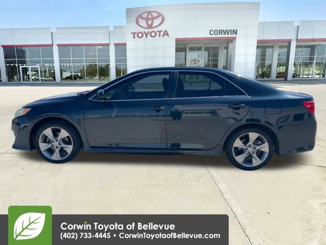 Used 2014 Toyota Camry SE FWD video 2