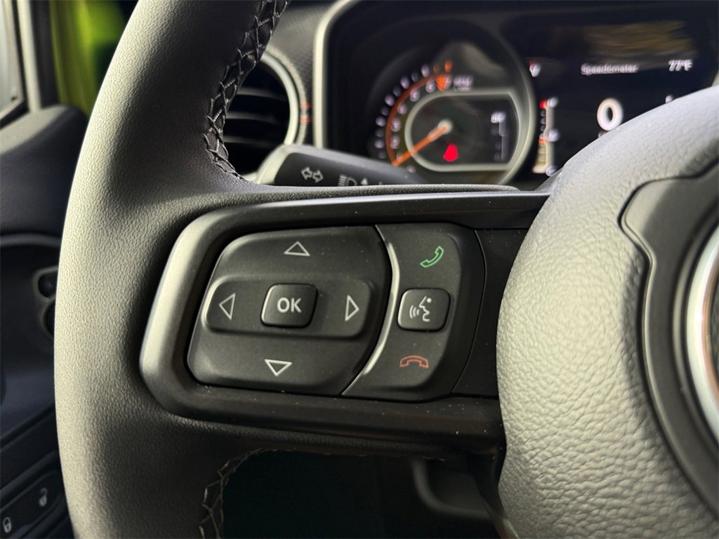 New 2025 Jeep Gladiator Rubicon w/ Convenience Group image 21