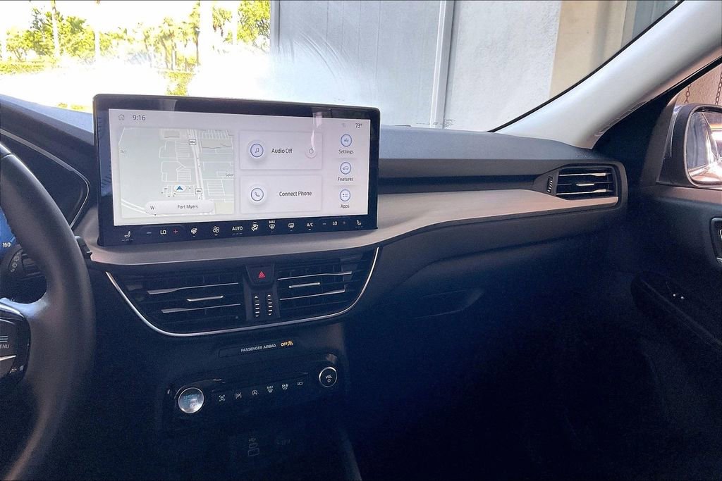 Used 2024 Ford Escape Platinum AWD/4WD image 10