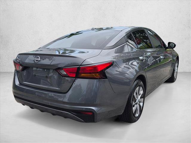 Certified 2025 Nissan Altima 2.5 S FWD image 5