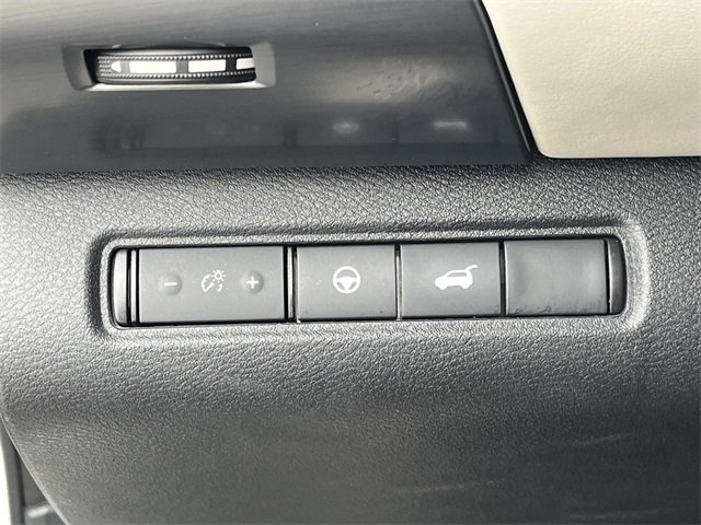 Used 2023 Nissan Pathfinder SL w/ SL Premium Package image 28