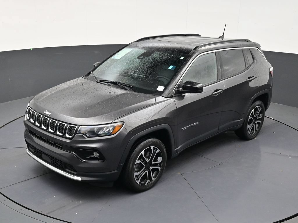 Used 2023 Jeep Compass Limited AWD/4WD image 12