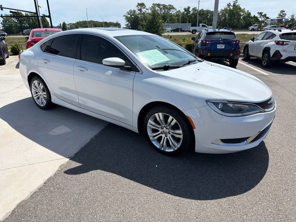 Used 2015 Chrysler 200 Limited w/ Convenience Group FWD image 3