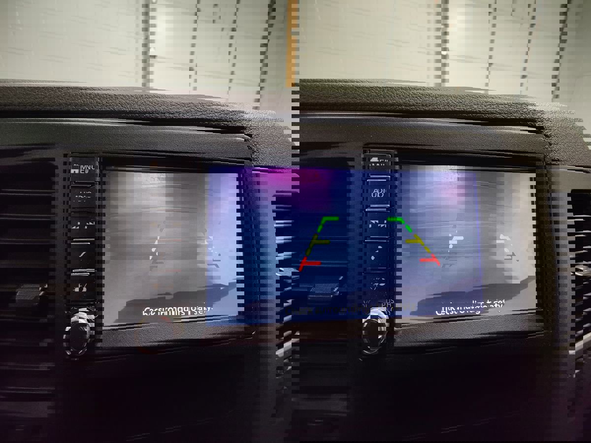 Used 2021 Nissan NV 2500 SV image 34