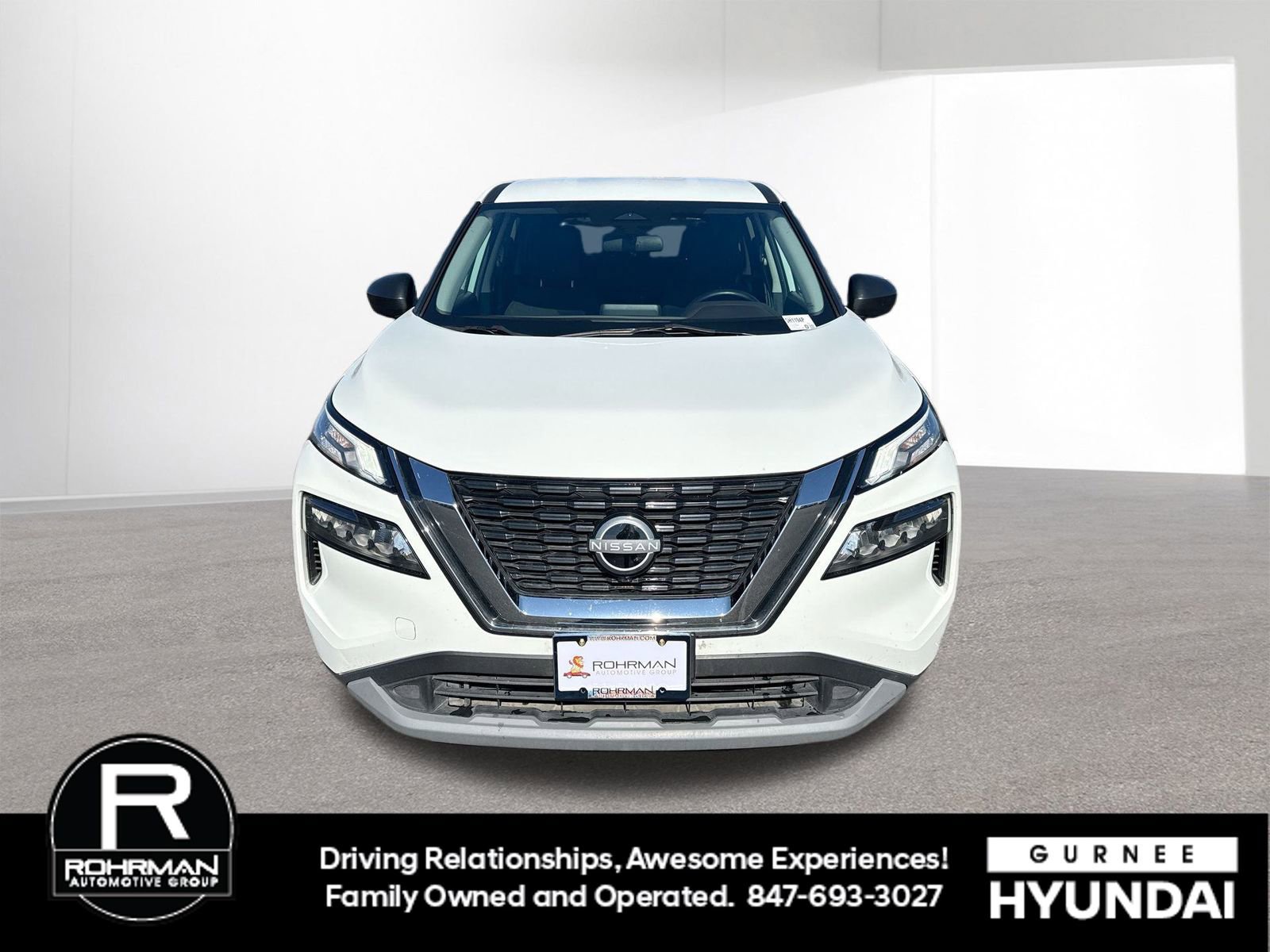 Used 2023 Nissan Rogue S image 3