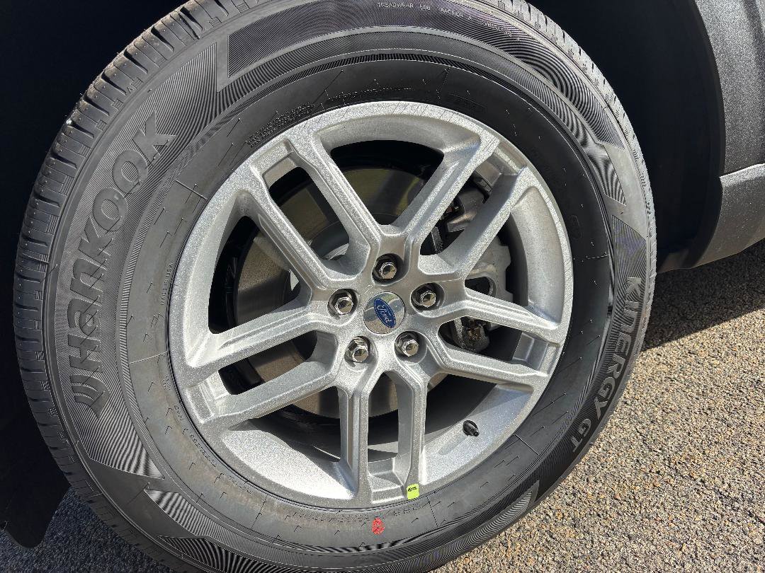 New 2026 Ford Explorer Active image 23