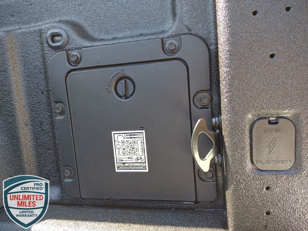 New 2025 Ford Maverick Lobo image 45