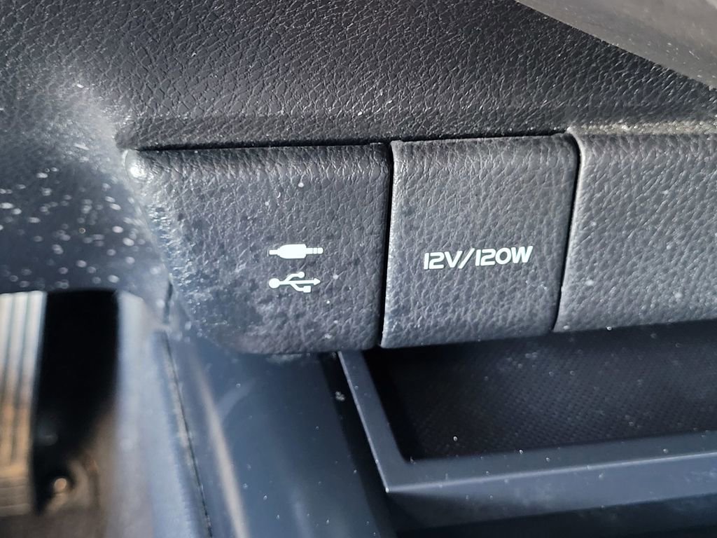 Used 2018 Toyota Camry LE FWD image 20