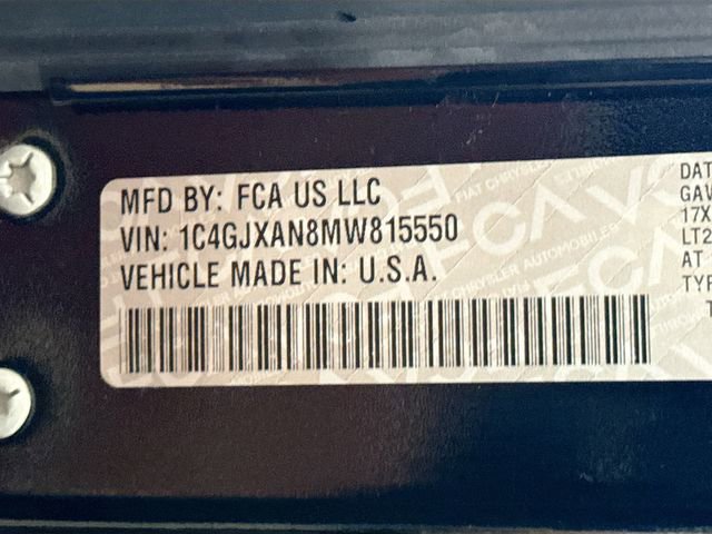 Used 2021 Jeep Wrangler Sport image 32