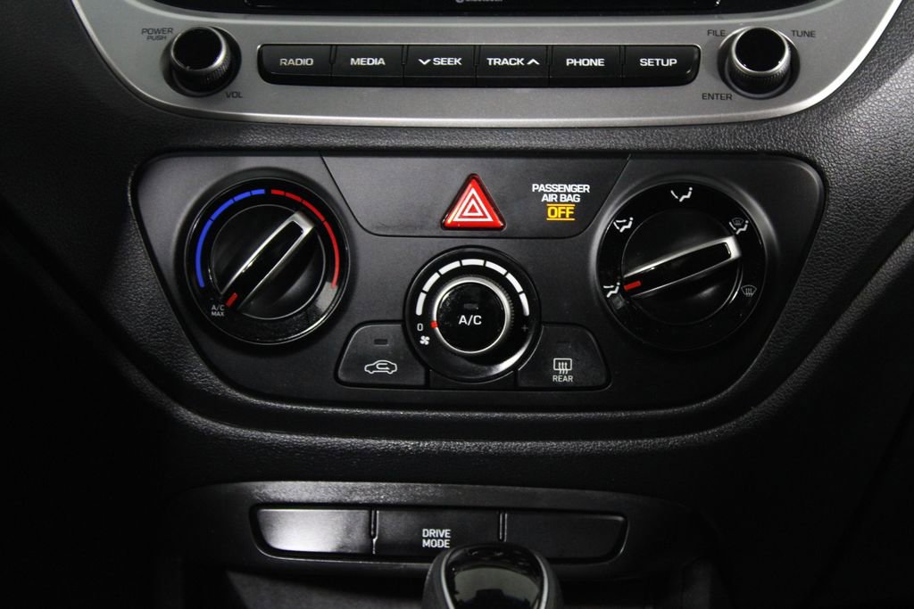 Used 2018 Hyundai Accent SE image 20