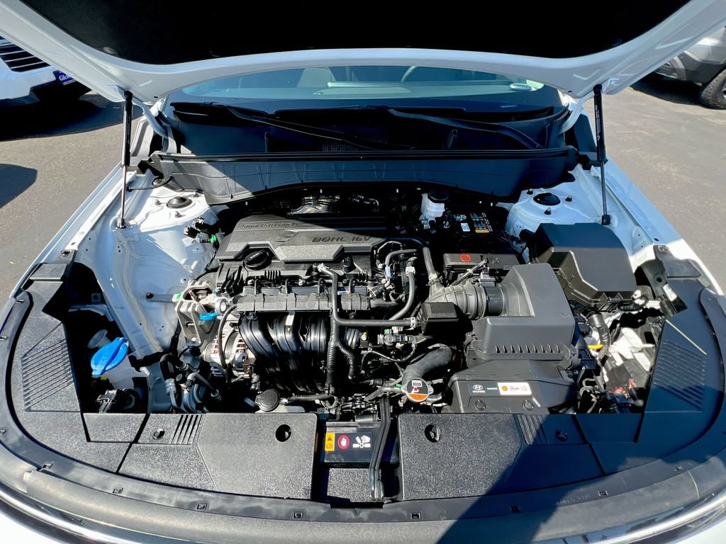 Used 2025 Hyundai Kona SEL FWD image 24