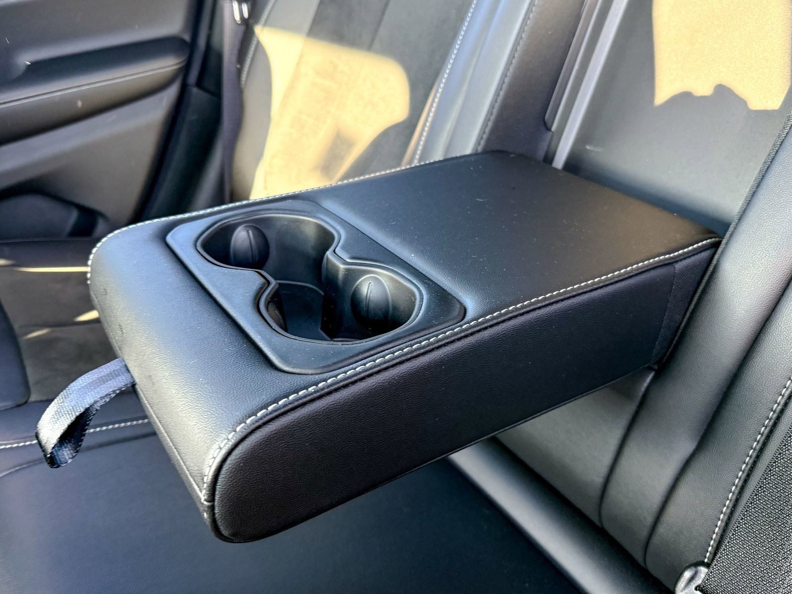 Used 2025 Jeep Grand Cherokee Altitude image 35