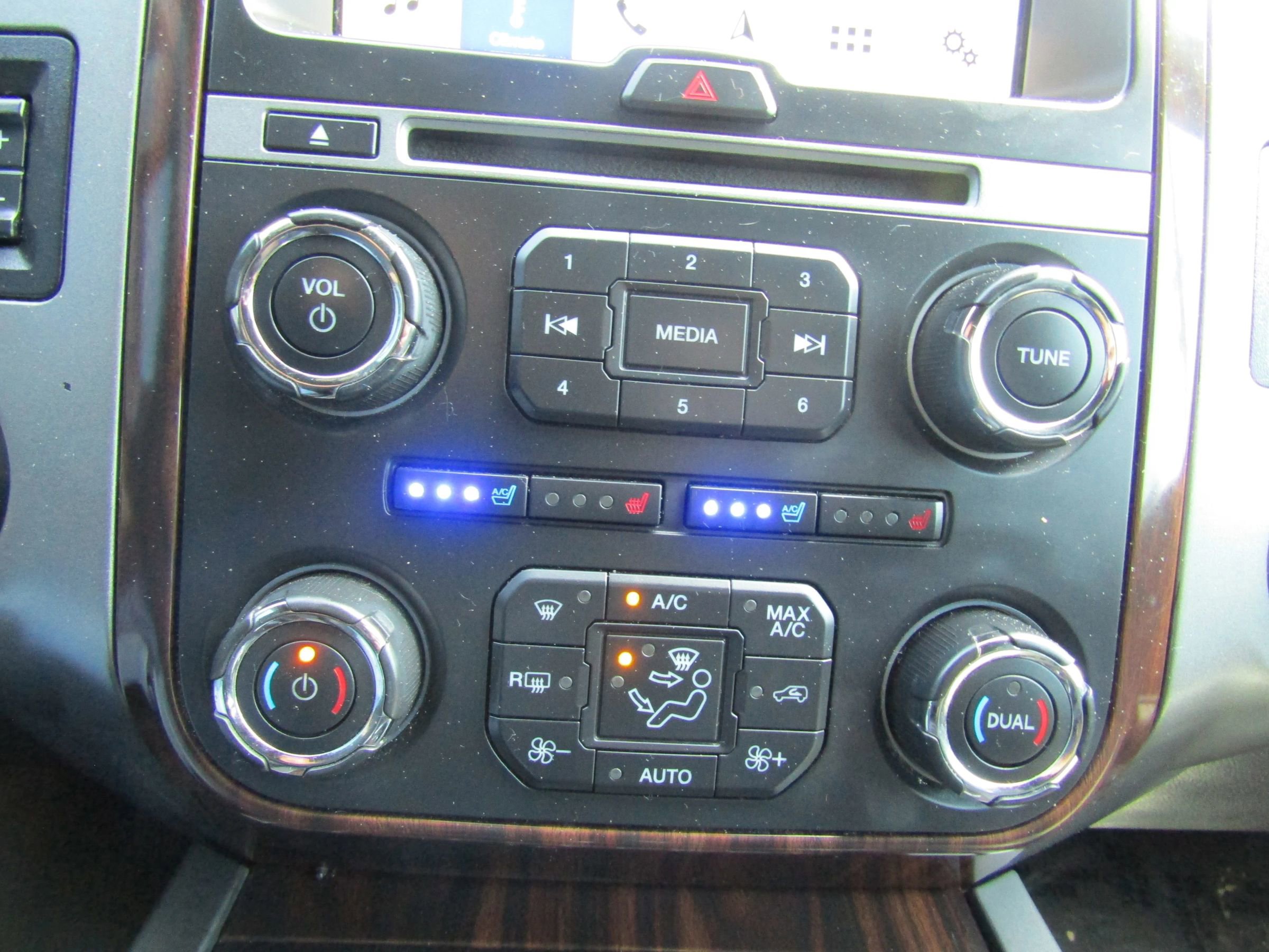 Used 2016 Ford Expedition Platinum AWD/4WD image 52