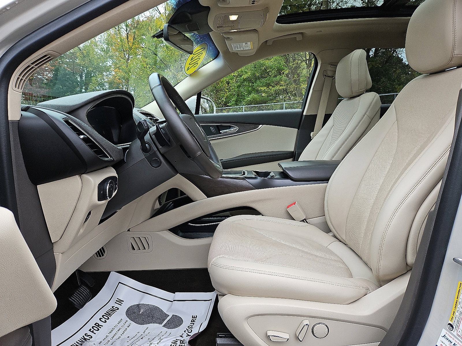 Used 2020 Lincoln Nautilus Reserve image 13