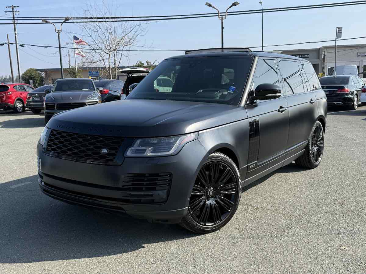 Used 2019 Land Rover Range Rover Long Wheelbase Supercharged image 2