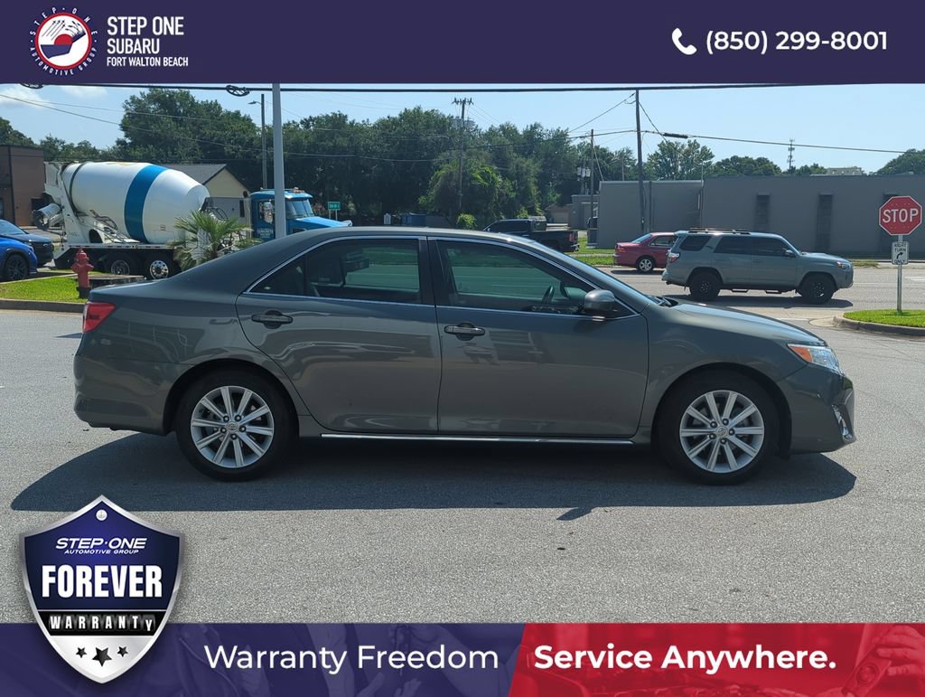 Used 2013 Toyota Camry XLE w/ Leather Pkg FWD image 8