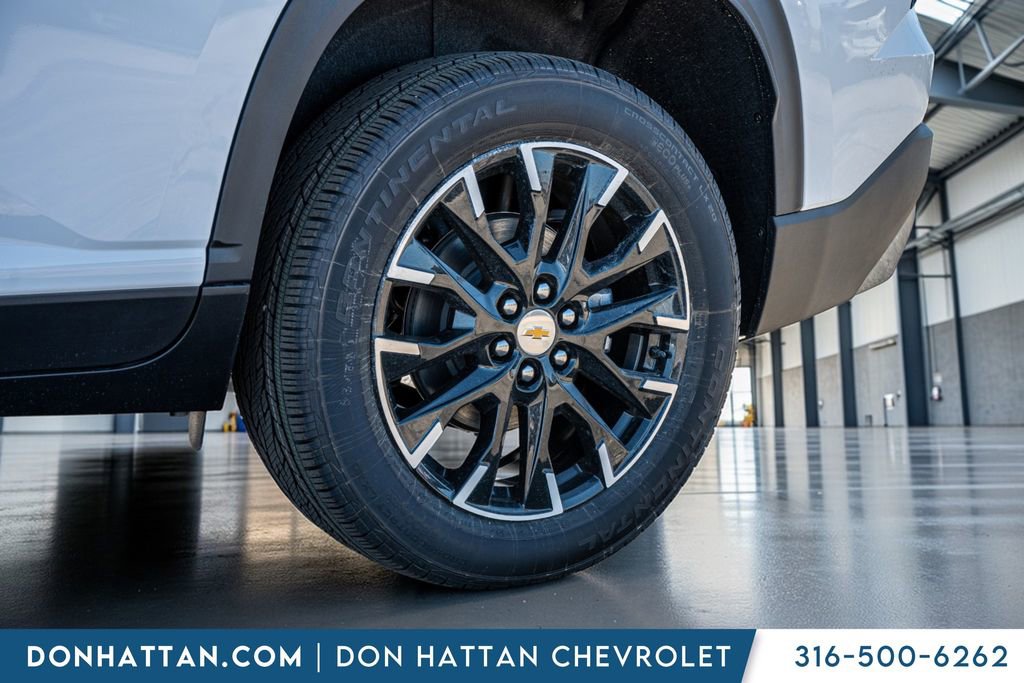 New 2026 Chevrolet Traverse LT w/ Sun and Wheel Package image 40