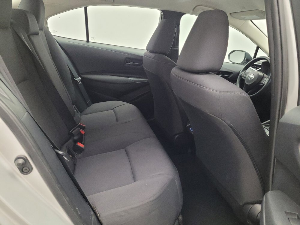 Used 2025 Toyota Corolla LE FWD image 19