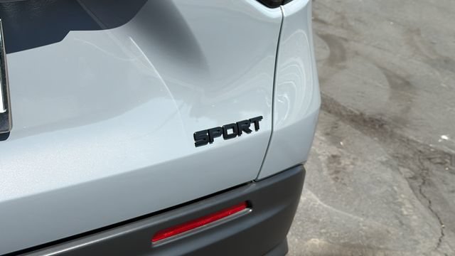 Used 2024 Honda HR-V Sport image 11