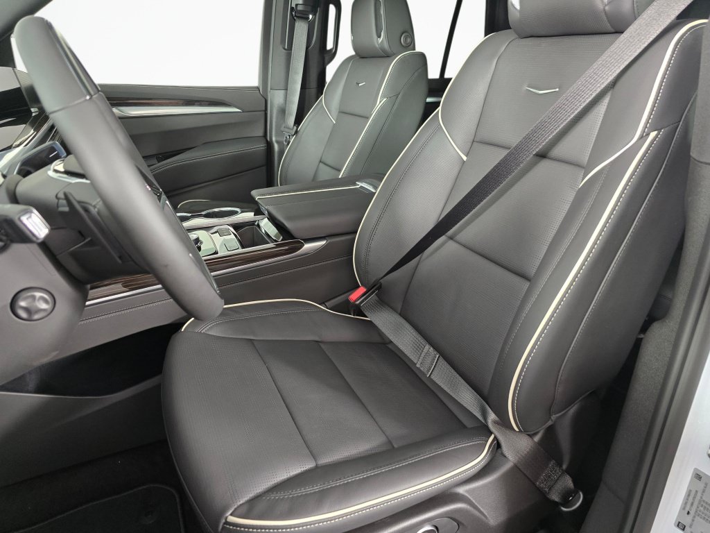 New 2026 Cadillac Escalade Luxury AWD/4WD image 30