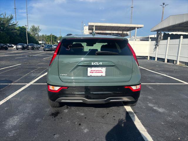 Used 2023 Kia Niro Wind w/ Wind Preserve Package FWD image 6